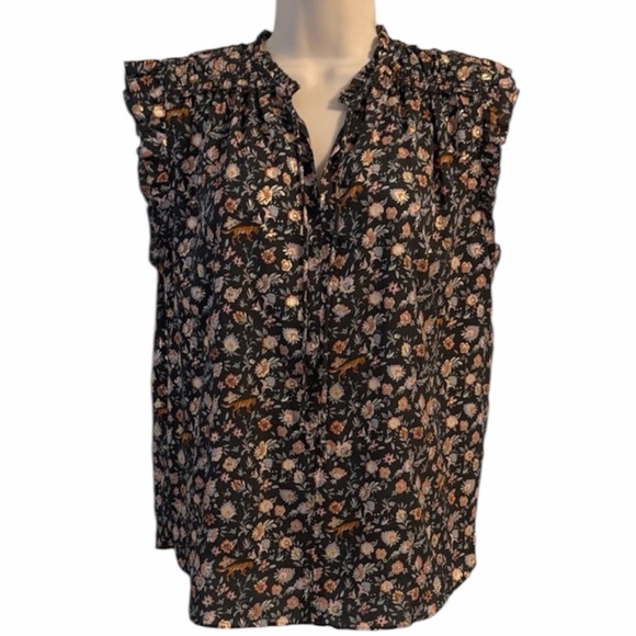 LOFT Tops - LOFT SLEEVELESS PRINT BLOUSE EUC